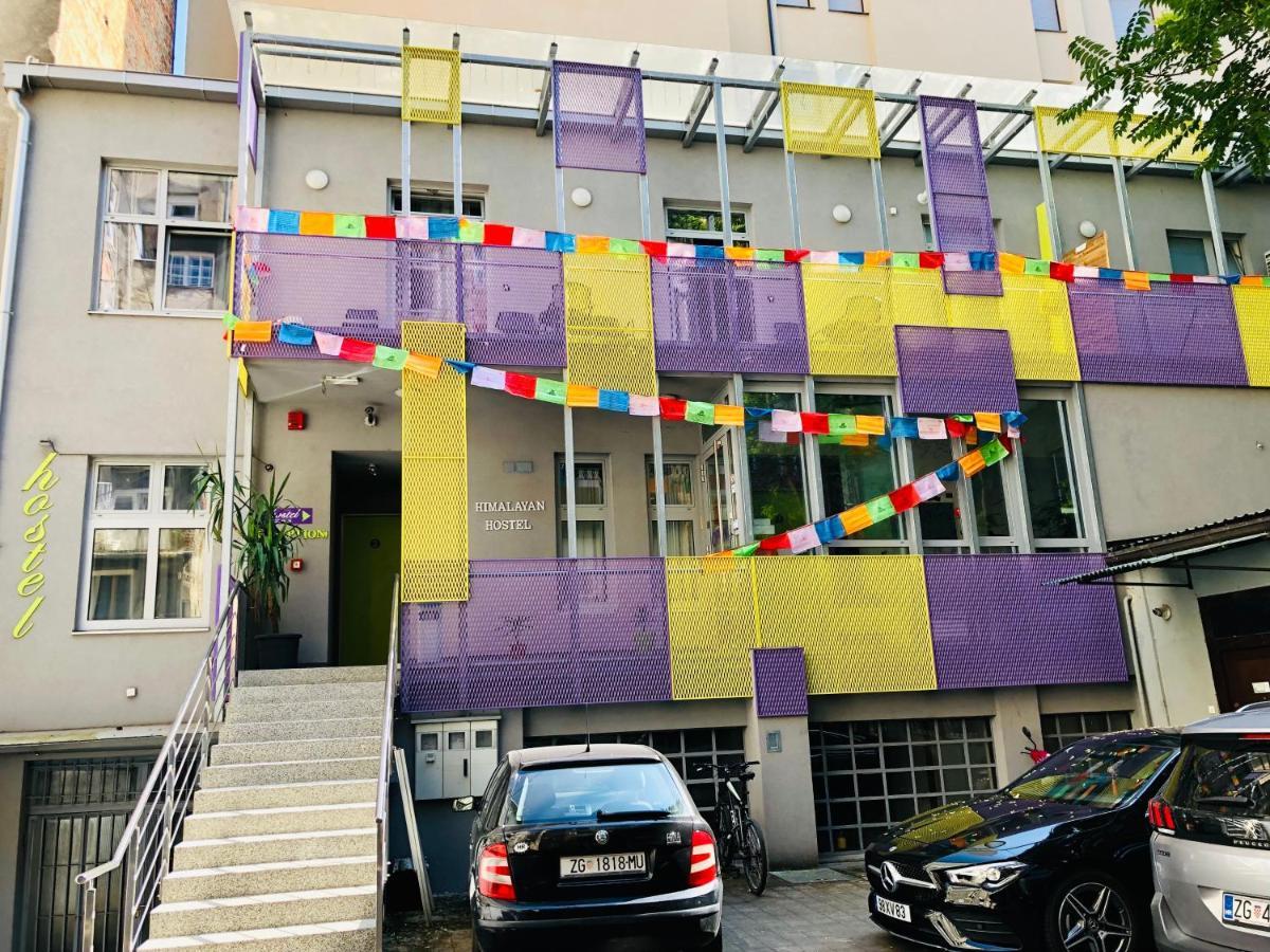 Himalayan Hostel ซาเกร็บ ภายนอก รูปภาพ