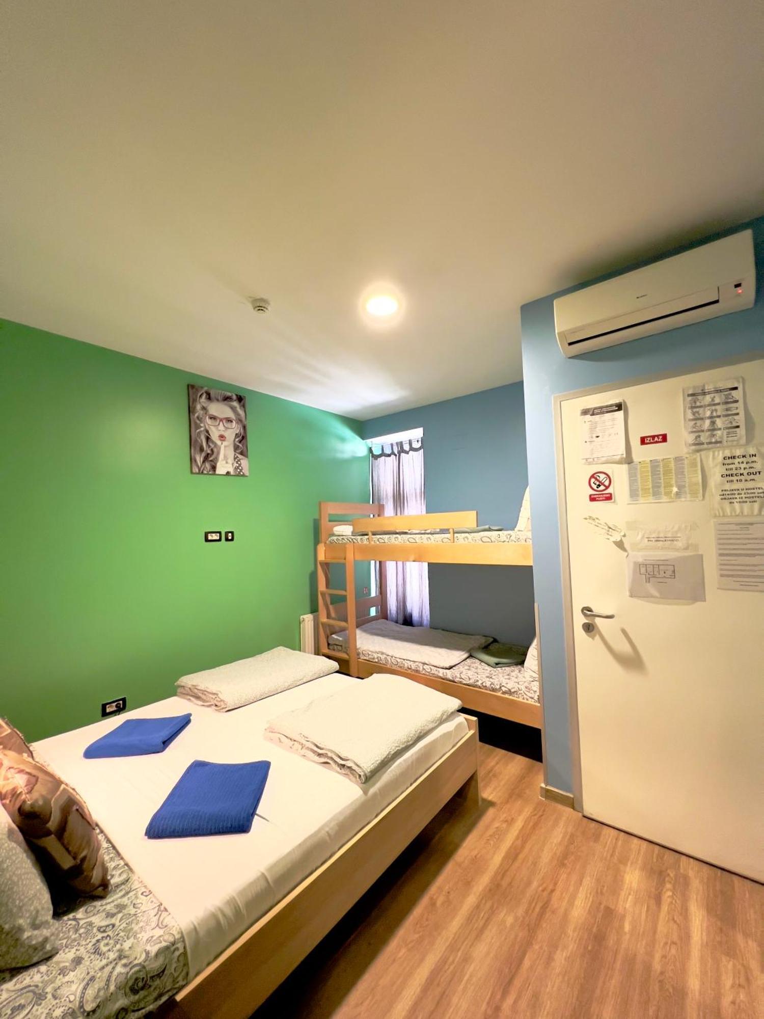 Himalayan Hostel ซาเกร็บ ภายนอก รูปภาพ
