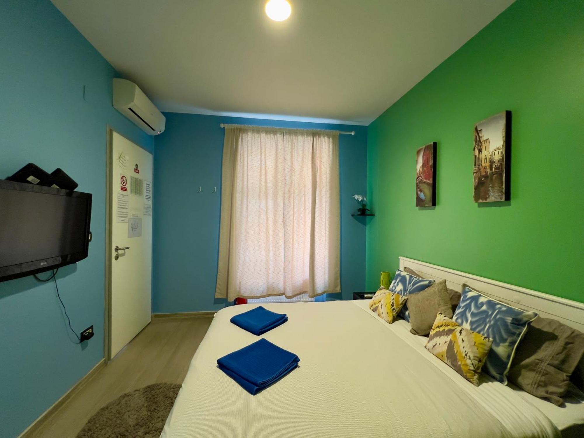 Himalayan Hostel ซาเกร็บ ภายนอก รูปภาพ