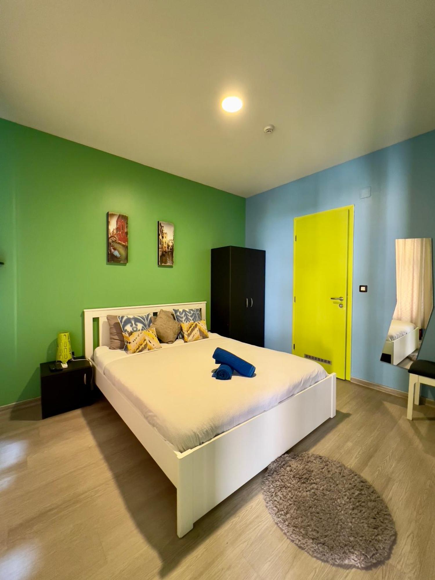 Himalayan Hostel ซาเกร็บ ภายนอก รูปภาพ